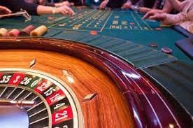 Beragam pilihan permainan live casino yang menarik dan seru disediakan oleh agen88